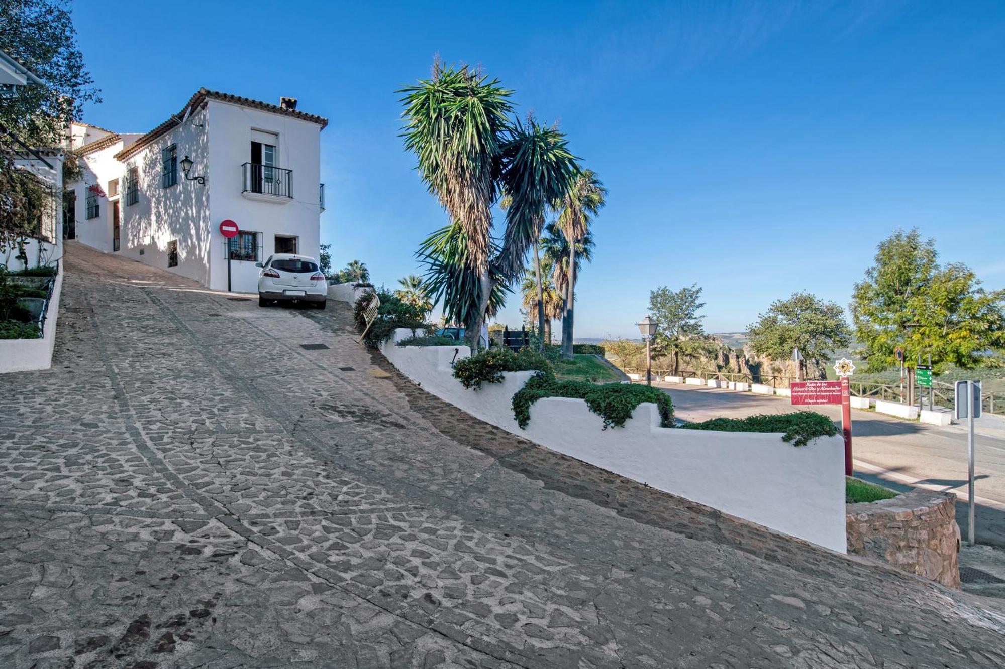 Casa Alucema Guest House Захара де ла Сиера Екстериор снимка